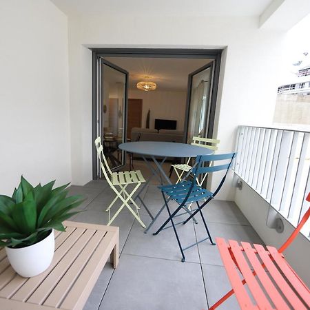 Le Lac Au Bout De La Rue - Garage Et Balcon A Deux Pas Du Centre Annecy Exterior foto