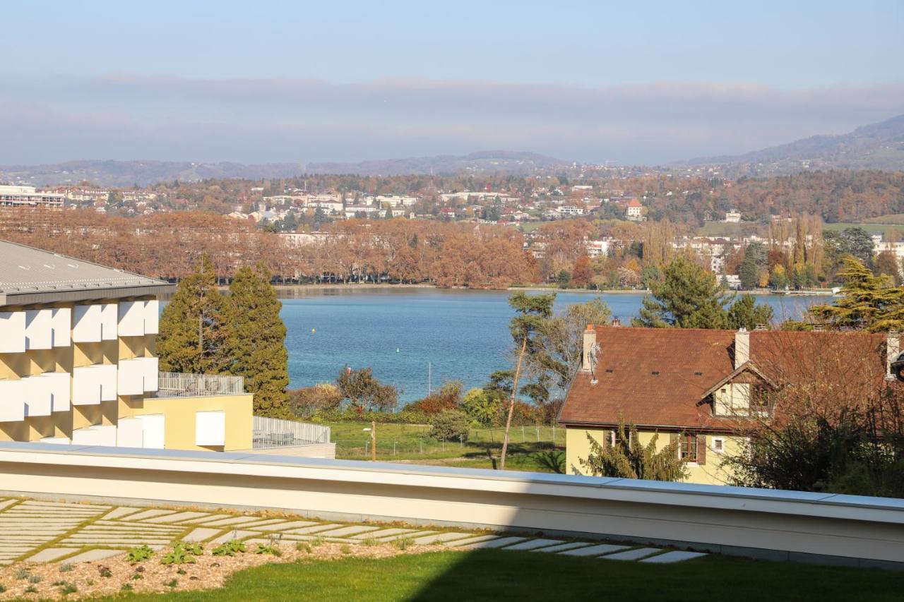 Le Lac Au Bout De La Rue - Garage Et Balcon A Deux Pas Du Centre Annecy Exterior foto
