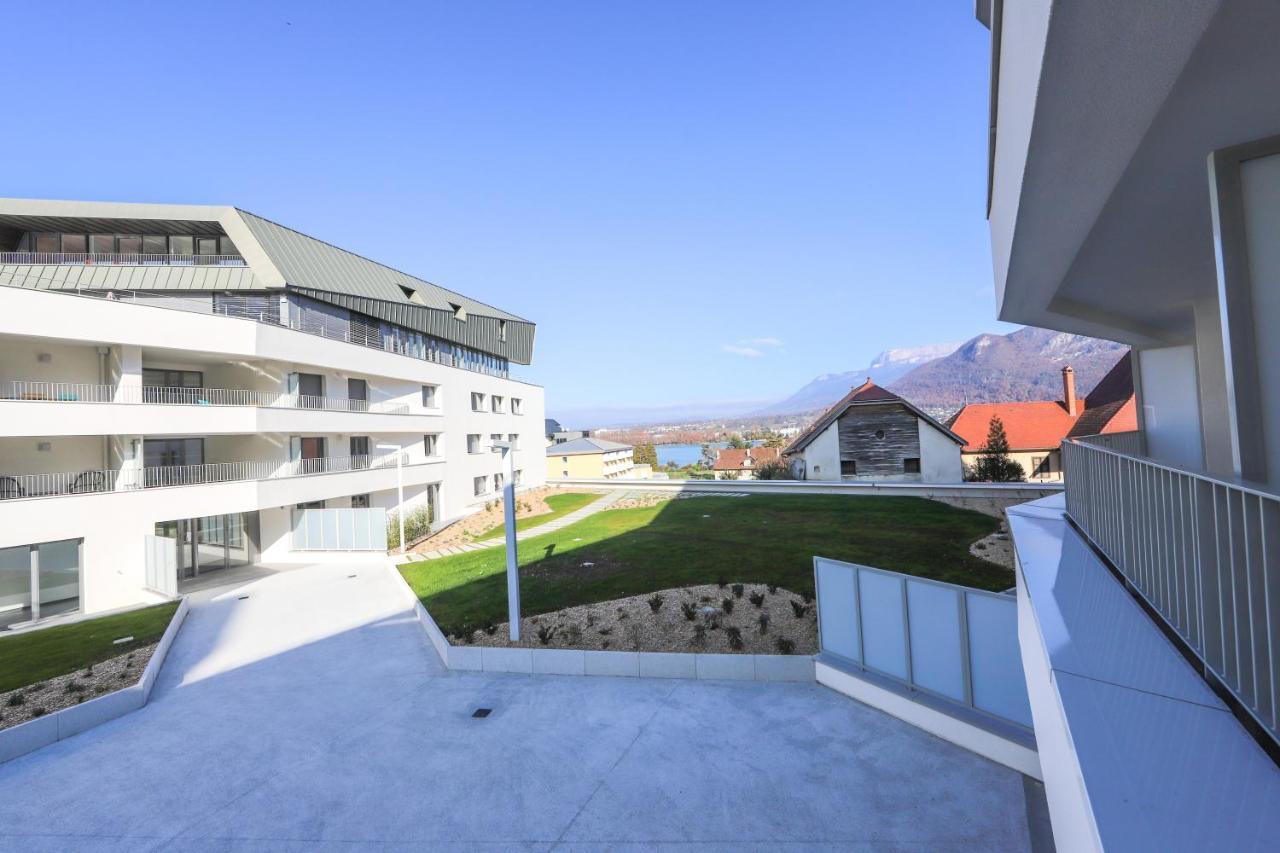 Le Lac Au Bout De La Rue - Garage Et Balcon A Deux Pas Du Centre Annecy Exterior foto