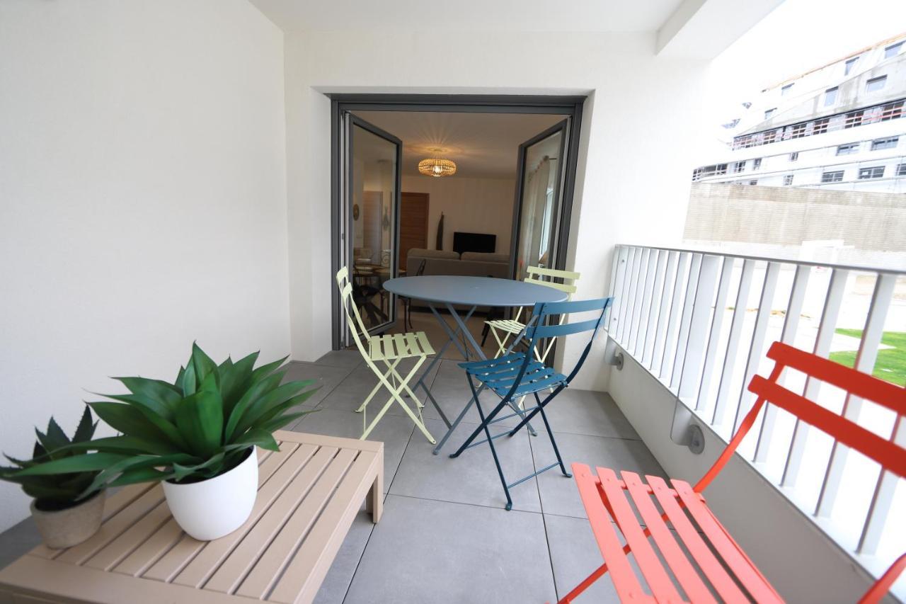 Le Lac Au Bout De La Rue - Garage Et Balcon A Deux Pas Du Centre Annecy Exterior foto